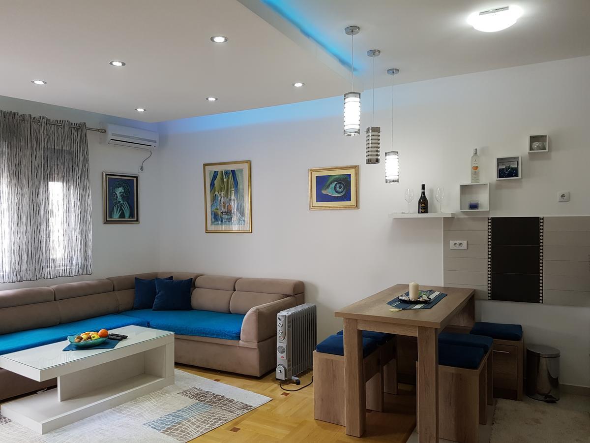 Apartman Dajana Ulcinj Exterior foto