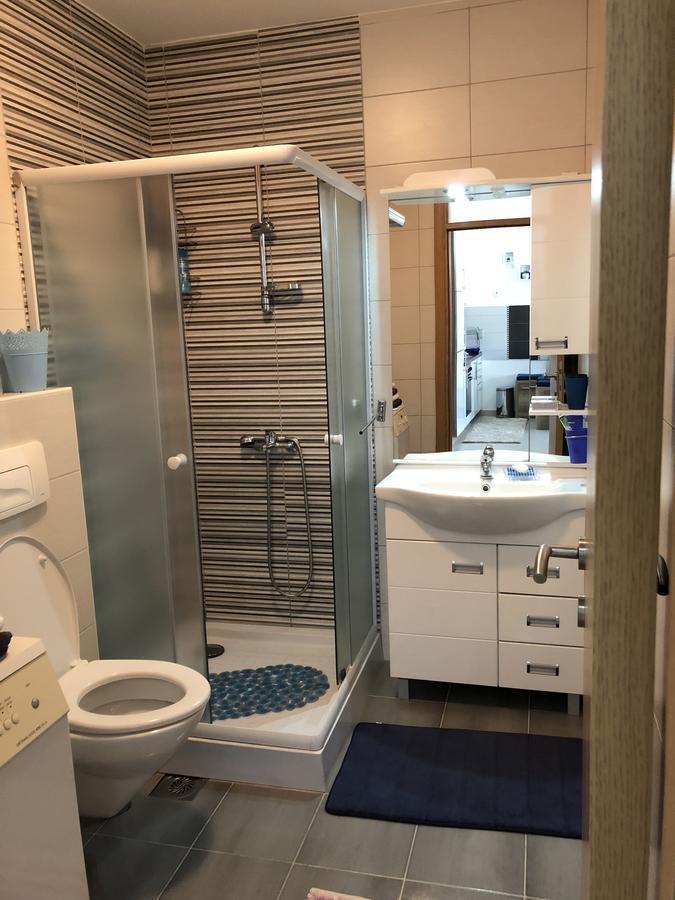 Apartman Dajana Ulcinj Exterior foto