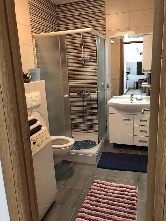 Apartman Dajana Ulcinj Exterior foto